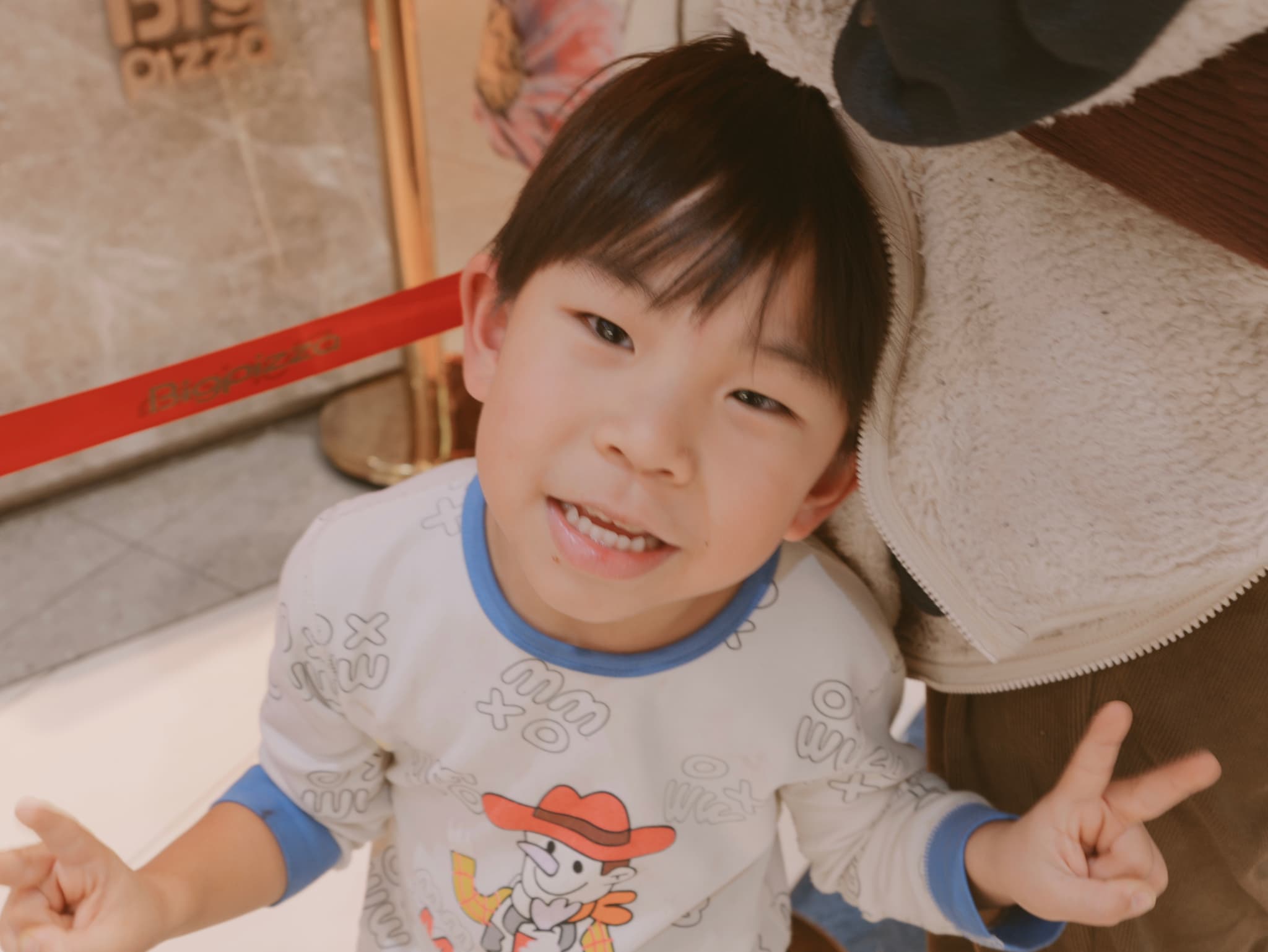 小尔最喜欢的弟弟